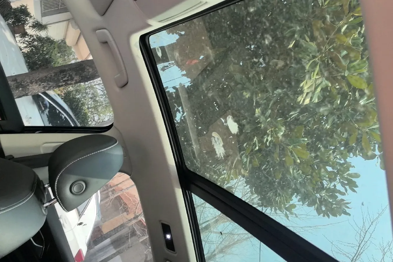 2022 Xpeng P7 BEV 60.2KWH,autocango,china used car exporter,china ev exporter,chinese used car exporter,chinese used ev exporter