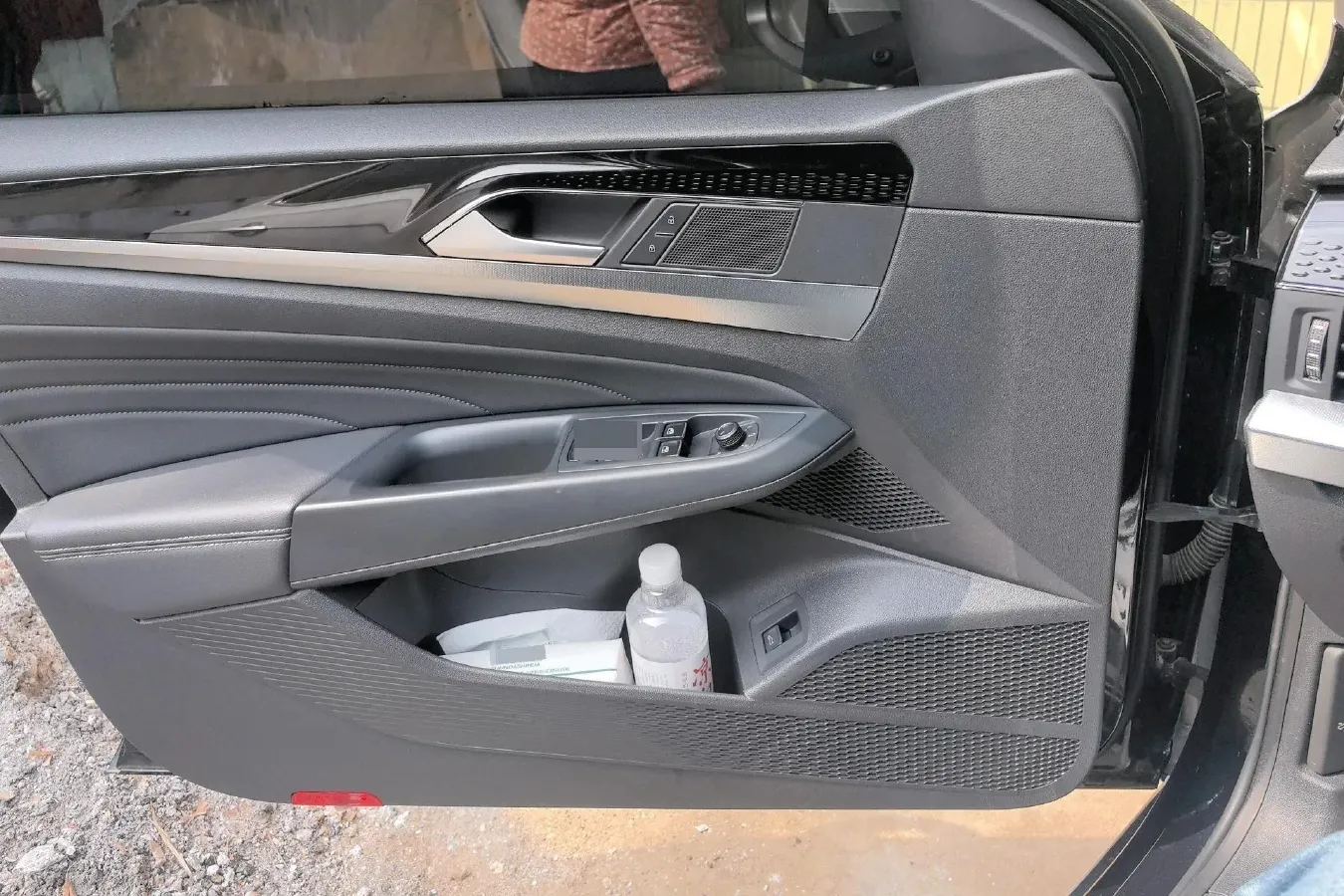 2022 Xpeng P7 BEV 60.2KWH,autocango,china used car exporter,china ev exporter,chinese used car exporter,chinese used ev exporter