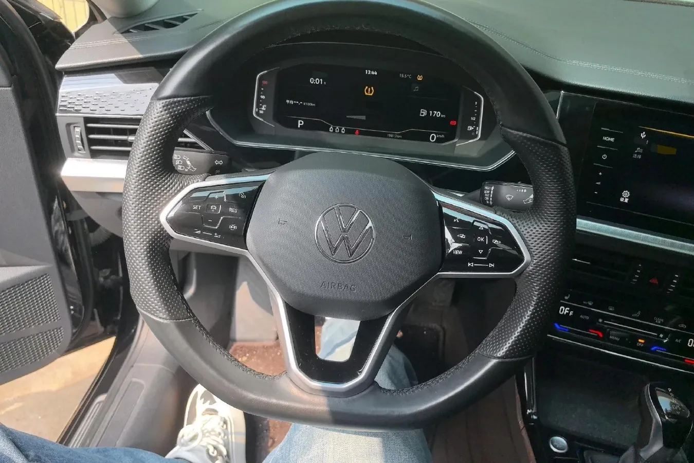 2022 Xpeng P7 BEV 60.2KWH,autocango,china used car exporter,china ev exporter,chinese used car exporter,chinese used ev exporter