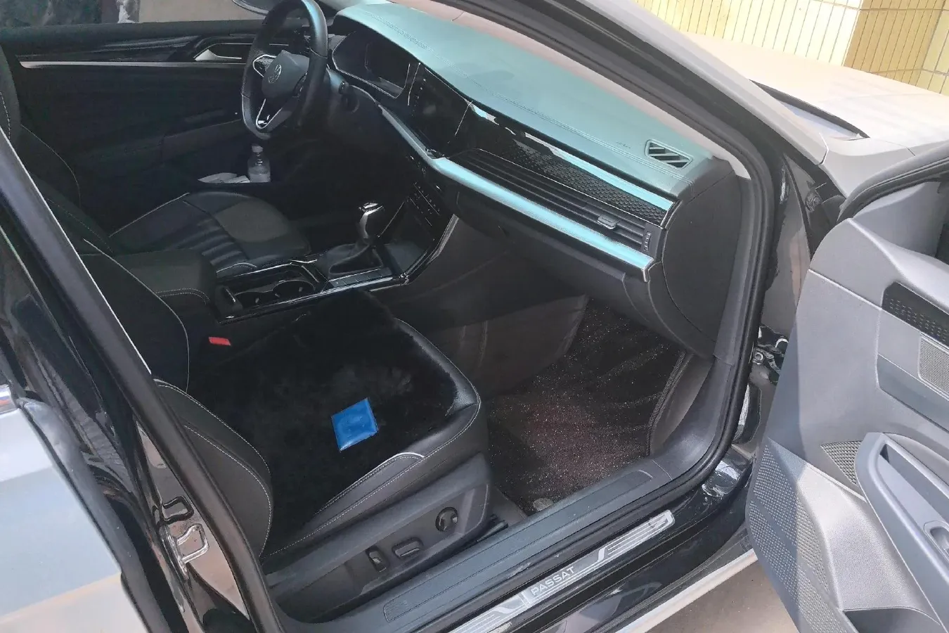 2022 Xpeng P7 BEV 60.2KWH,autocango,china used car exporter,china ev exporter,chinese used car exporter,chinese used ev exporter