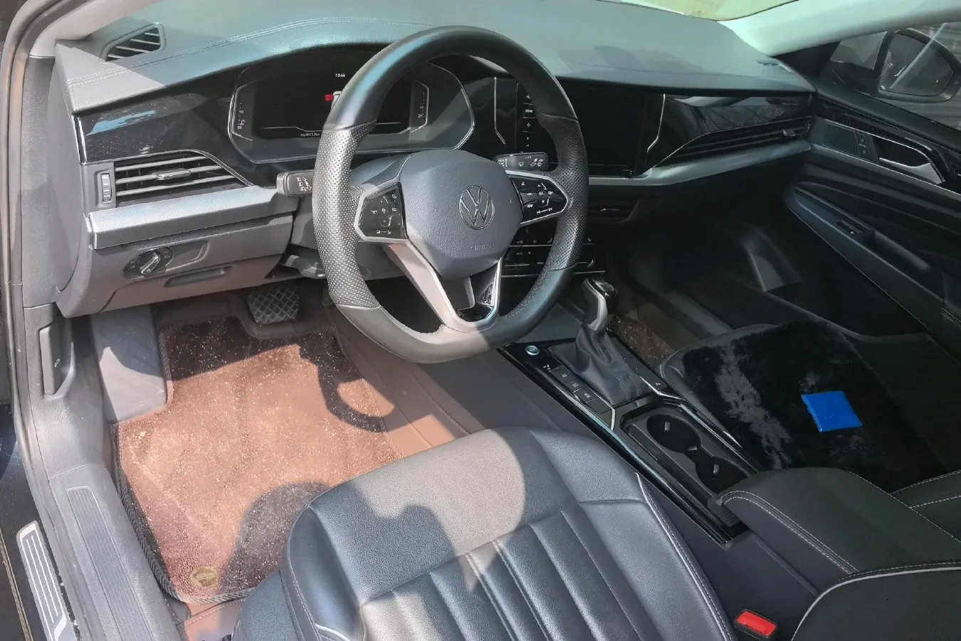 2022 Xpeng P7 BEV 60.2KWH,autocango,china used car exporter,china ev exporter,chinese used car exporter,chinese used ev exporter