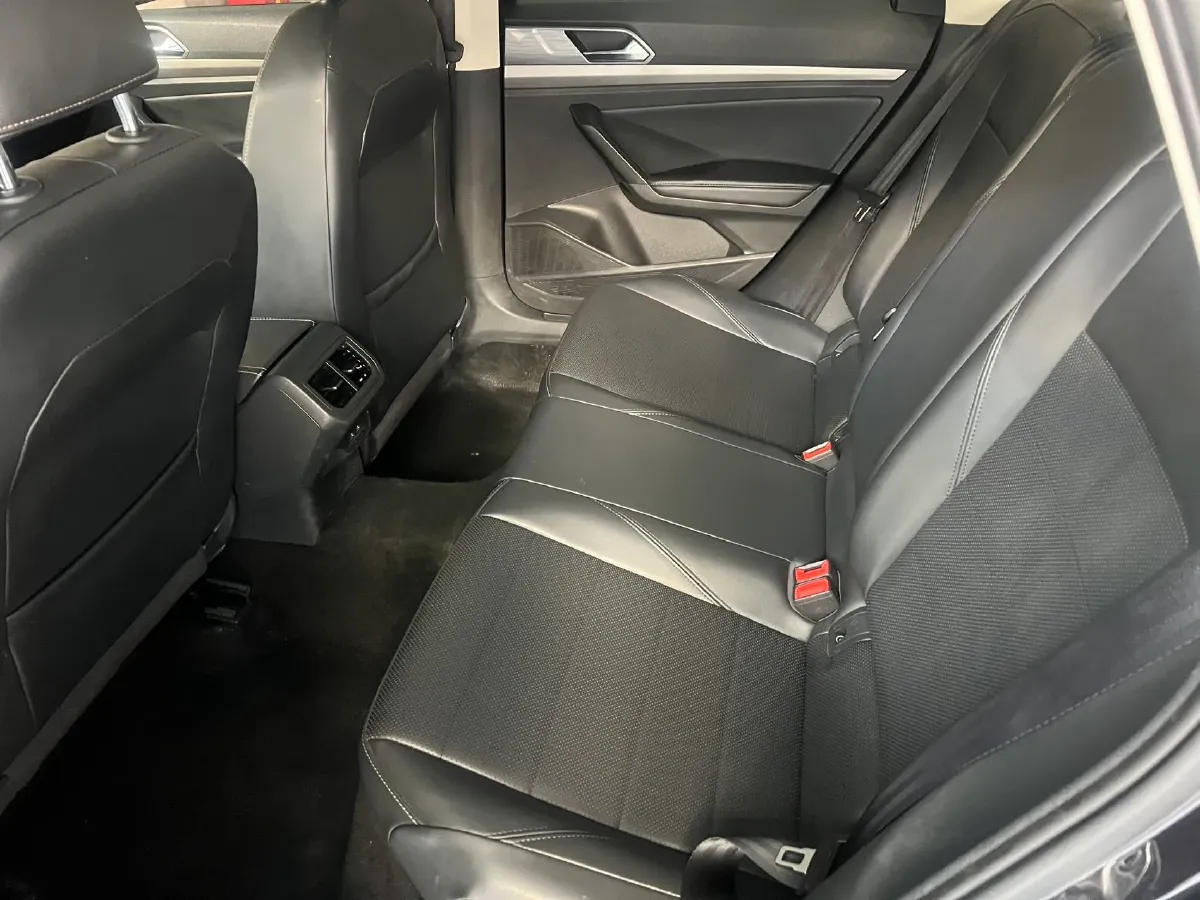 2019 Volkswagen Lavida 1.5L 113HP L4 6AT,autocango,china used car exporter,china ev exporter,chinese used car exporter,chinese used ev exporter