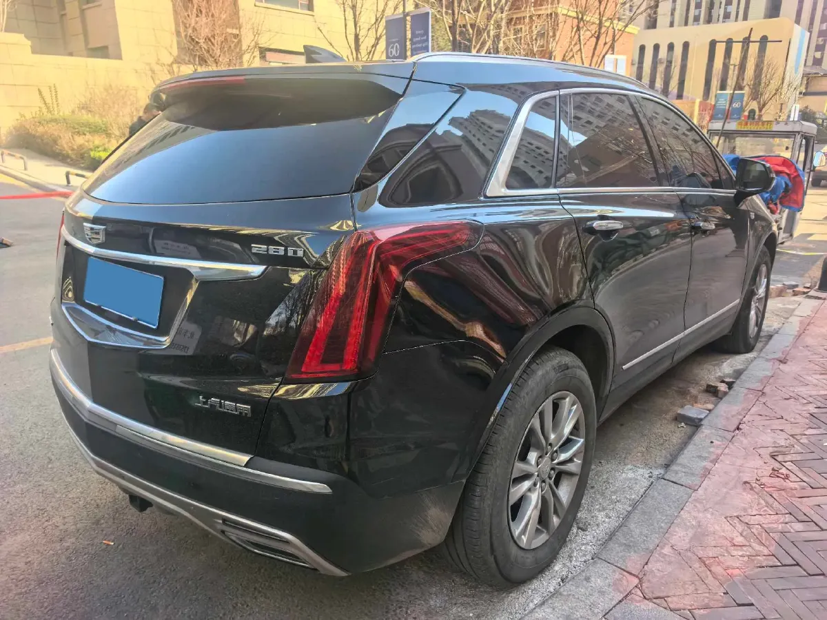 2021 Cadillac XT5 2.0T 237HP L4 9AT,autocango,china used car exporter,china ev exporter,chinese used car exporter,chinese used ev exporter