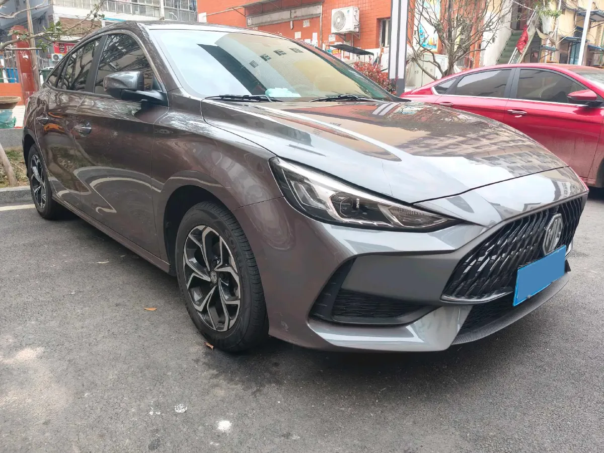 2023 MG 5 1.5L 129HP L4 5MT,autocango,china used car exporter,china ev exporter,chinese used car exporter,chinese used ev exporter