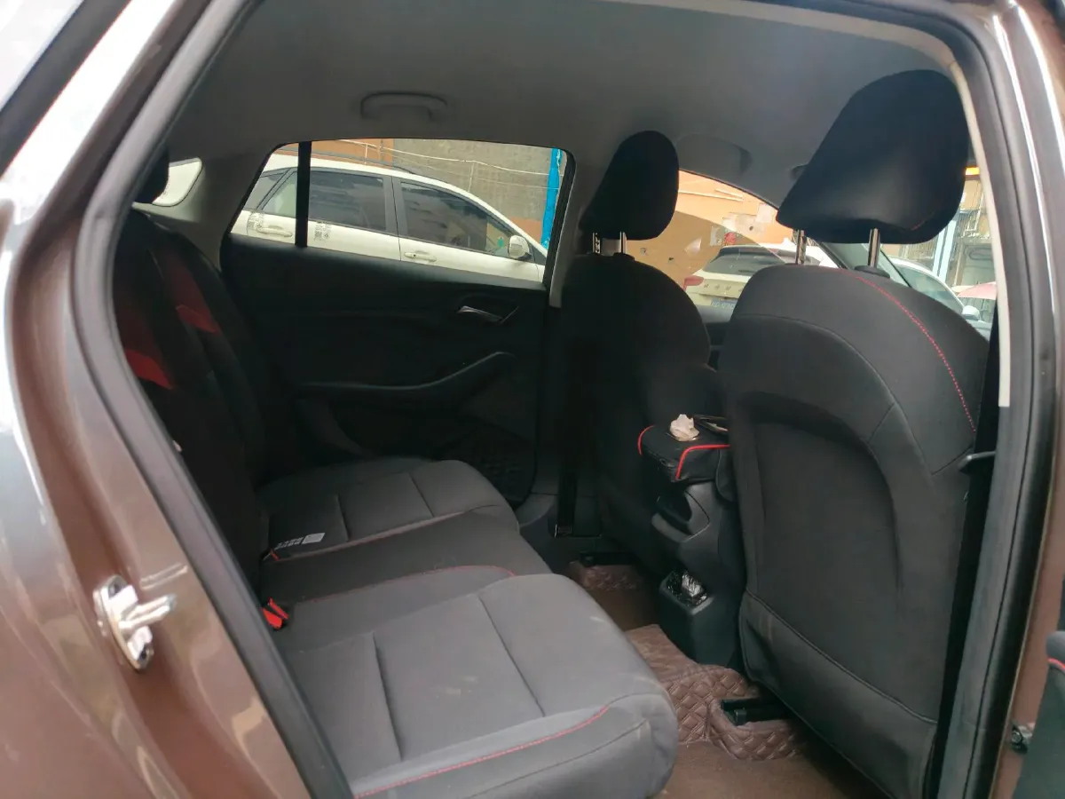 2023 MG 5 1.5L 129HP L4 5MT,autocango,china used car exporter,china ev exporter,chinese used car exporter,chinese used ev exporter