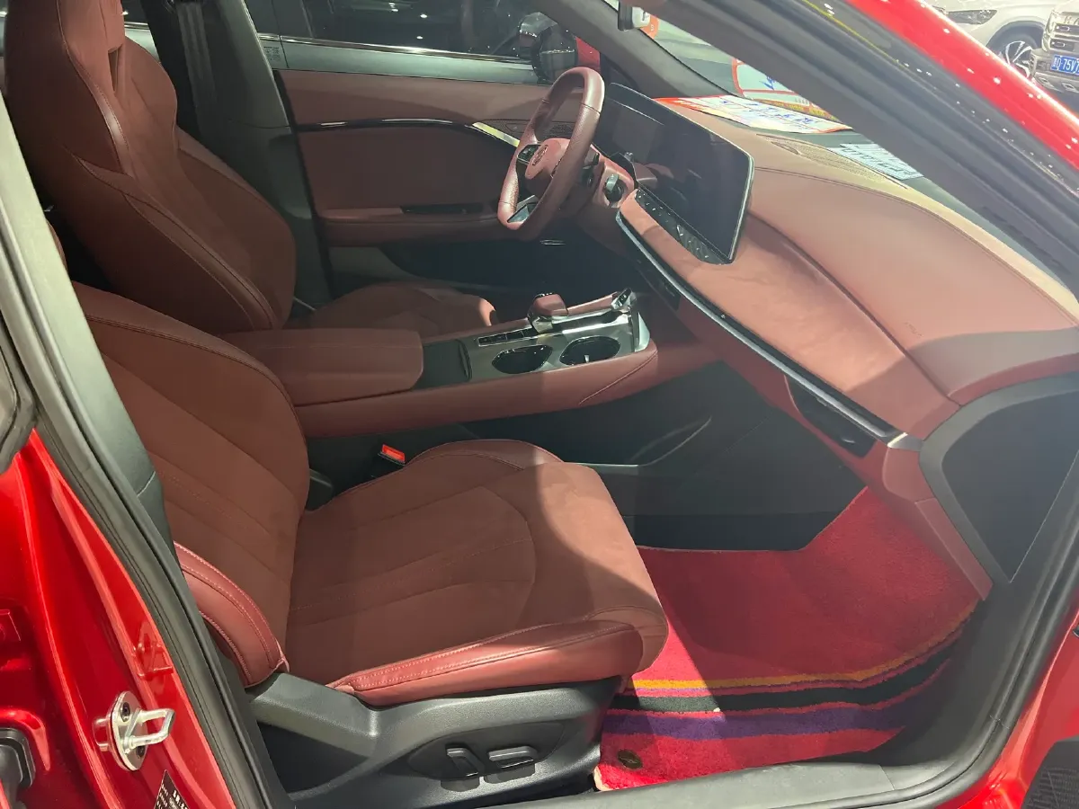 2023 MG 7 2.0T 261HP L4 9AT,autocango,china used car exporter,china ev exporter,chinese used car exporter,chinese used ev exporter