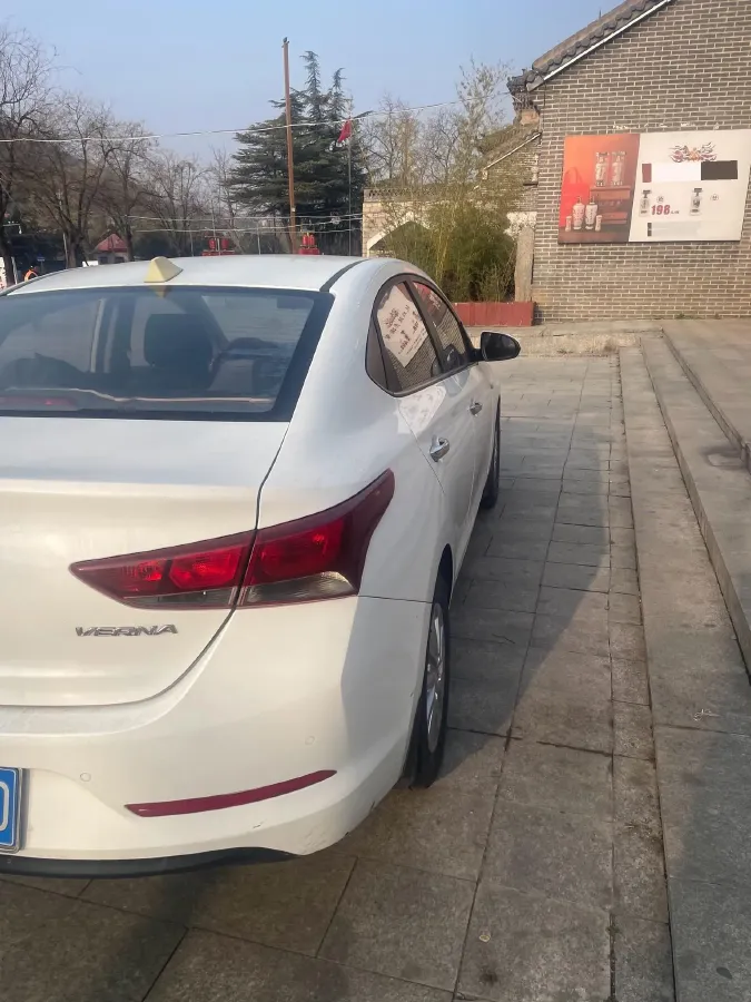 2016 Hyundai Verna 1.4L 100HP L4 6AT,autocango,china used car exporter,china ev exporter,chinese used car exporter,chinese used ev exporter
