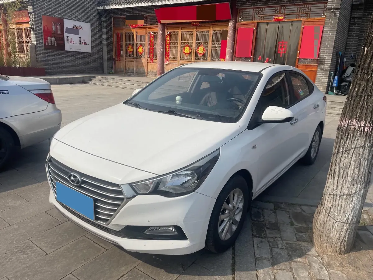 2016 Hyundai Verna 1.4L 100HP L4 6AT,autocango,china used car exporter,china ev exporter,chinese used car exporter,chinese used ev exporter