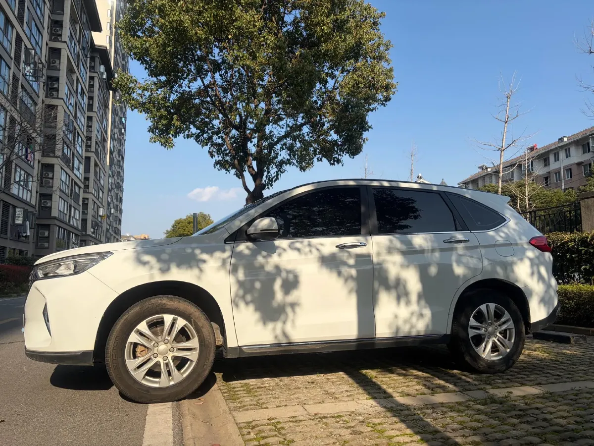2022 Haval H6 1.5T 184HP L4 7DCT,autocango,china used car exporter,china ev exporter,chinese used car exporter,chinese used ev exporter