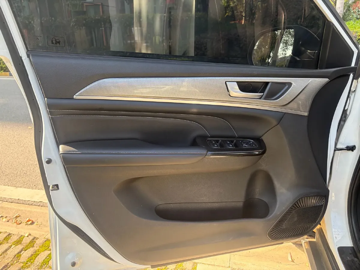 2022 Haval H6 1.5T 184HP L4 7DCT,autocango,china used car exporter,china ev exporter,chinese used car exporter,chinese used ev exporter