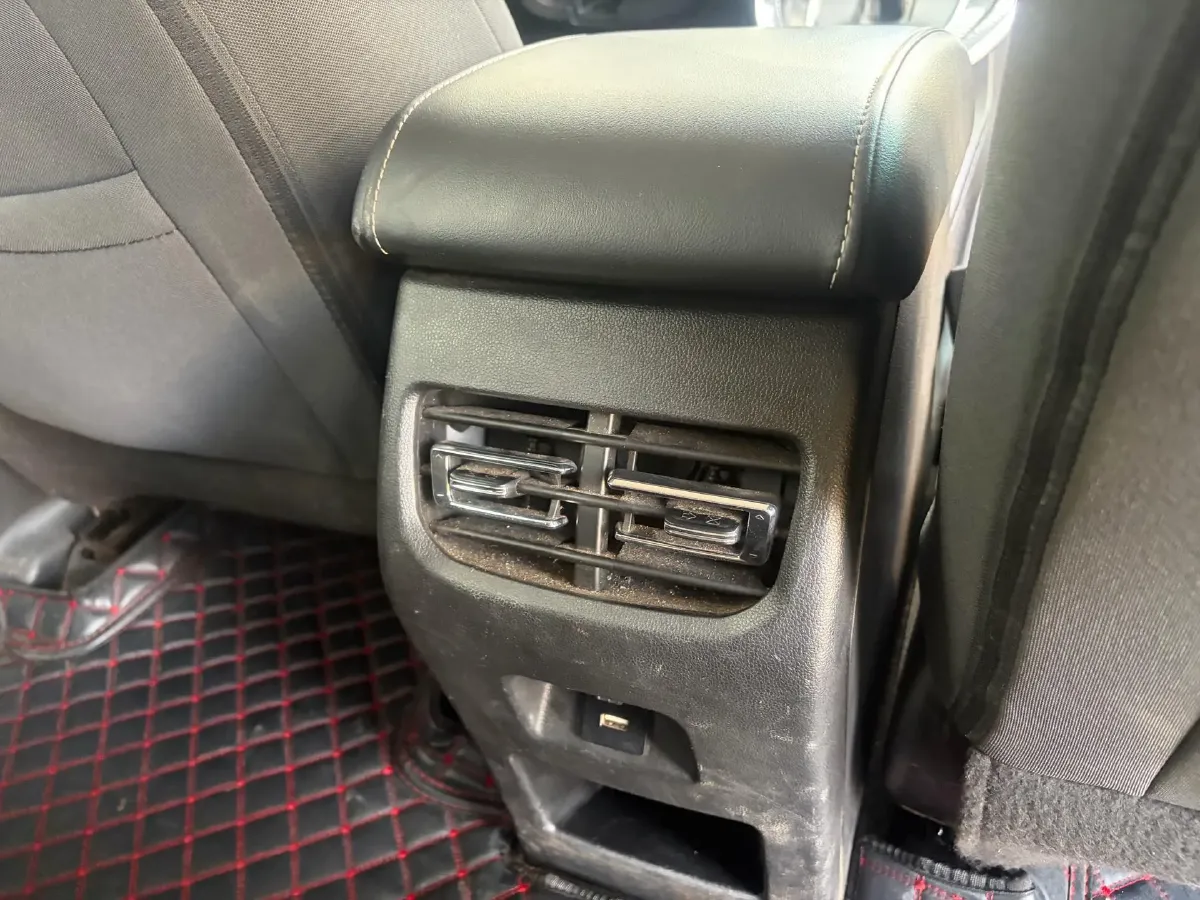 2022 Haval H6 1.5T 184HP L4 7DCT,autocango,china used car exporter,china ev exporter,chinese used car exporter,chinese used ev exporter