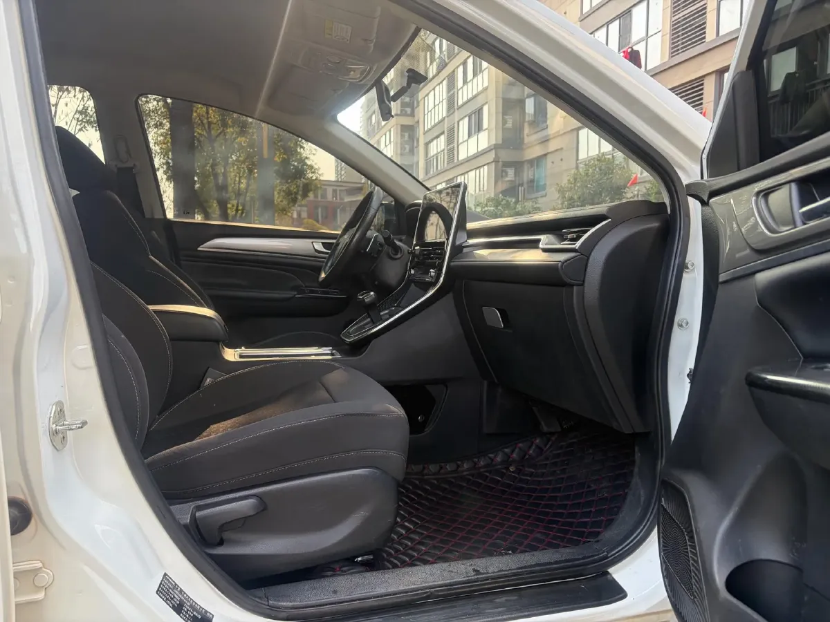 2022 Haval H6 1.5T 184HP L4 7DCT,autocango,china used car exporter,china ev exporter,chinese used car exporter,chinese used ev exporter