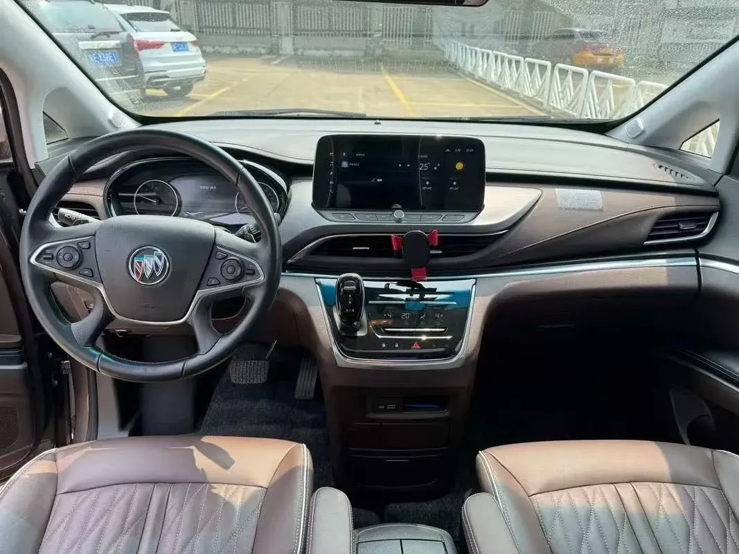 2022 Buick GL8 2.0T 237HP L4 9AT,autocango,china used car exporter,china ev exporter,chinese used car exporter,chinese used ev exporter