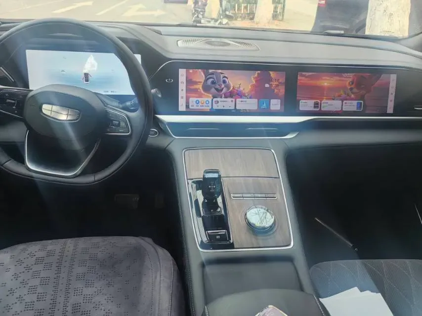 2025 Geely Monjaro 2.0T 238HP L4 8AT,autocango,china used car exporter,china ev exporter,chinese used car exporter,chinese used ev exporter