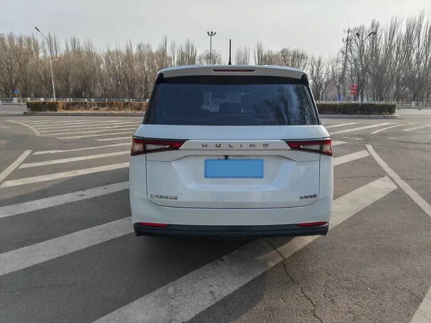 2022 WuLing ZhengChen 2.0L 136HP L4 6MT,autocango,china used car exporter,china ev exporter,chinese used car exporter,chinese used ev exporter