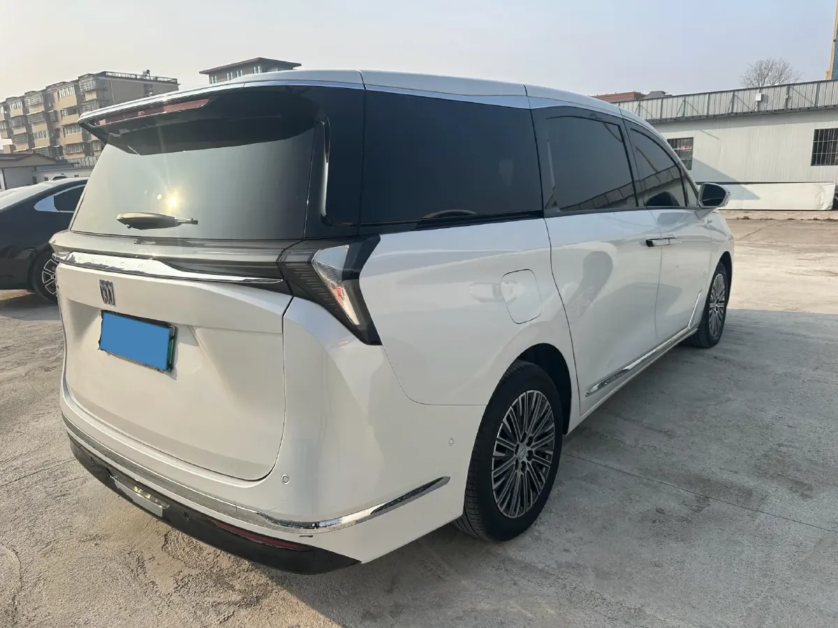 2024 Buick GL8 1.5T 180HP L4 2DHT PHEV 24.4KWH,autocango,china used car exporter,china ev exporter,chinese used car exporter,chinese used ev exporter