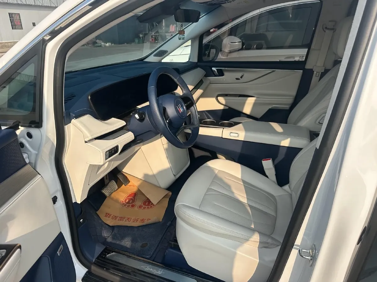 2024 Buick GL8 1.5T 180HP L4 2DHT PHEV 24.4KWH,autocango,china used car exporter,china ev exporter,chinese used car exporter,chinese used ev exporter