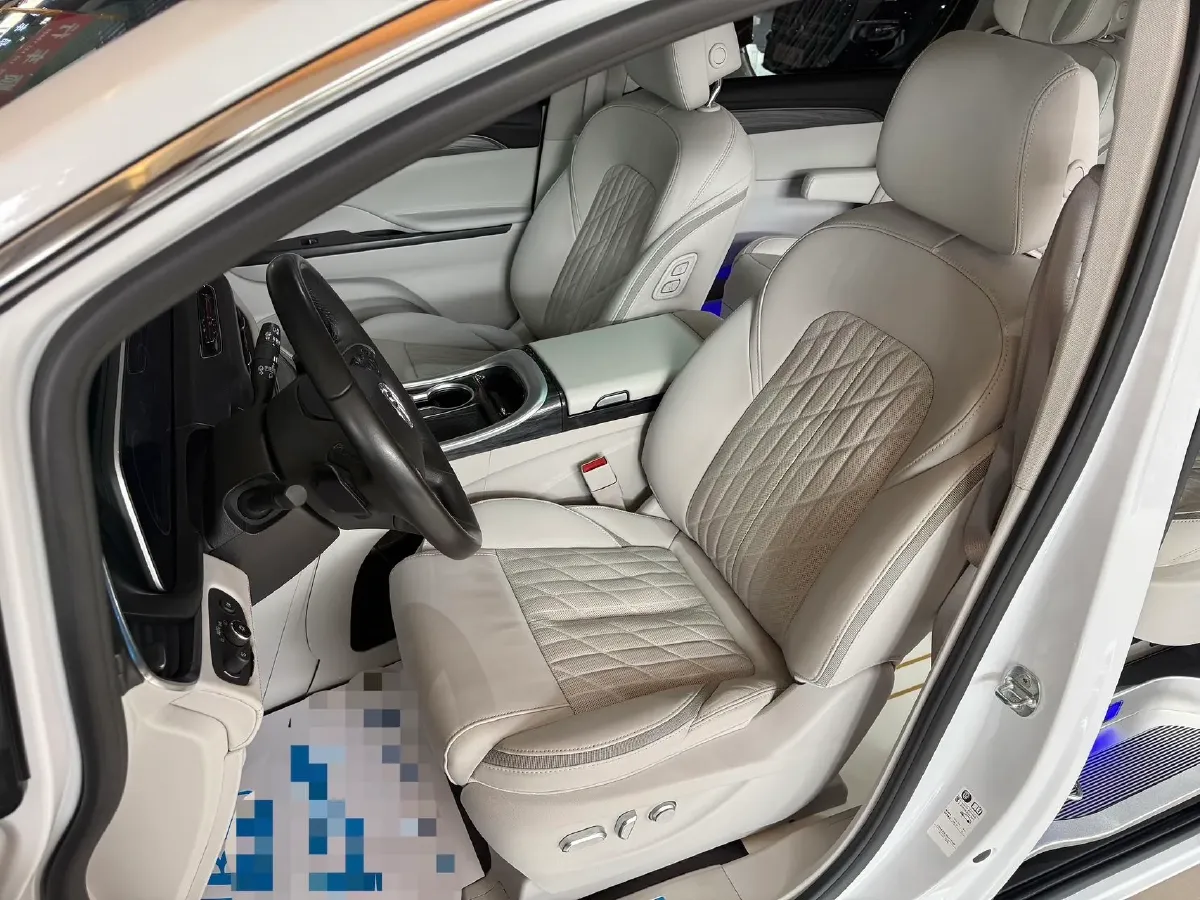 2023 Buick GL8 2.0T 237HP L4 9AT,autocango,china used car exporter,china ev exporter,chinese used car exporter,chinese used ev exporter