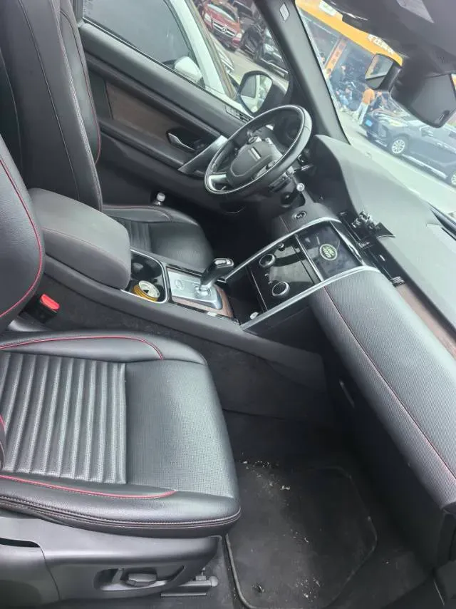 2020 Land Rover Discovery Sport 2.0T 249HP L4 9AT,autocango,china used car exporter,china ev exporter,chinese used car exporter,chinese used ev exporter