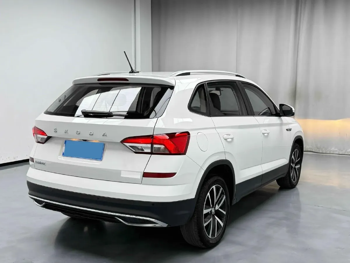 2021 Skoda Kamiq 1.5L 112HP L4 6AT,autocango,china used car exporter,china ev exporter,chinese used car exporter,chinese used ev exporter