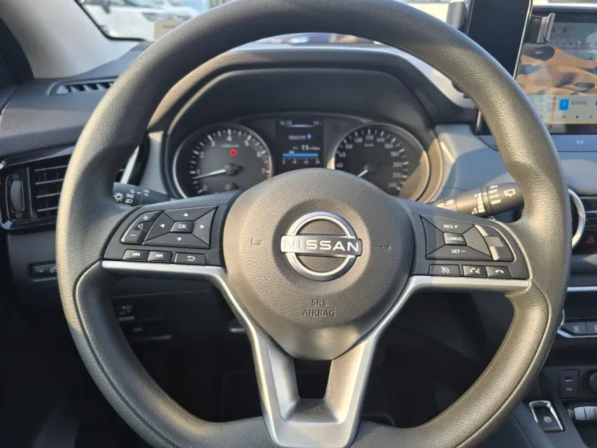 2025 Nissan Qashqai 2.0L 151HP L4 CVT,autocango,china used car exporter,china ev exporter,chinese used car exporter,chinese used ev exporter