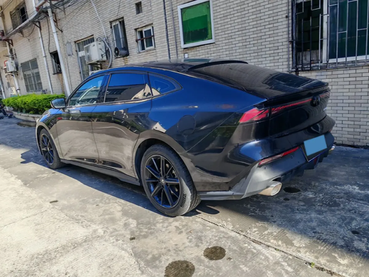 2023 ChangAn UNI-V 1.5T 188HP L4 7DCT,autocango,china used car exporter,china ev exporter,chinese used car exporter,chinese used ev exporter