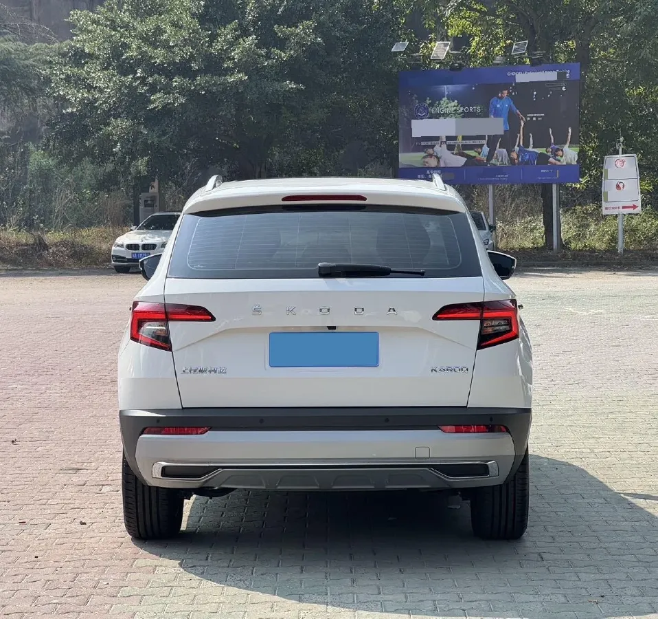 2021 Skoda Karoq 1.4T 150HP L4 7DCT,autocango,china used car exporter,china ev exporter,chinese used car exporter,chinese used ev exporter