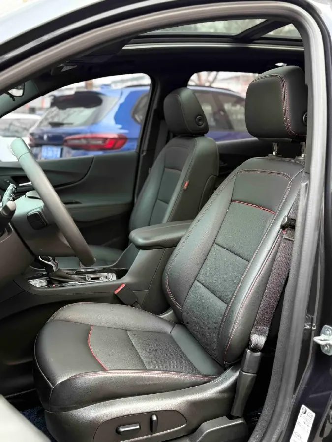 2022 Chevrolet Equinox 2.0T 237HP L4 9AT,autocango,china used car exporter,china ev exporter,chinese used car exporter,chinese used ev exporter