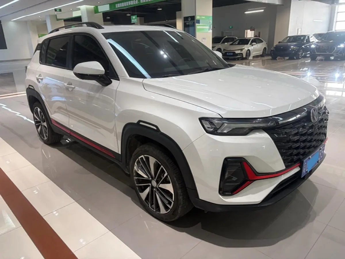 2023 ChangAn CS35 Plus 1.4T 160HP L4 7DCT,autocango,china used car exporter,china ev exporter,chinese used car exporter,chinese used ev exporter