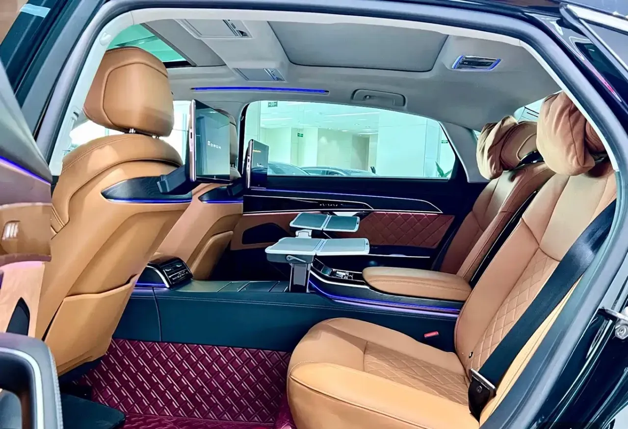 2022 Audi A8 3.0T 340HP V6 8AT,autocango,china used car exporter,china ev exporter,chinese used car exporter,chinese used ev exporter