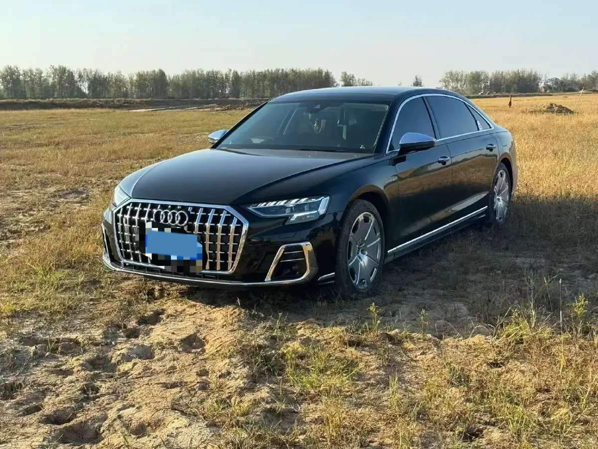 2022 Audi A8 3.0T 340HP V6 8AT,autocango,china used car exporter,china ev exporter,chinese used car exporter,chinese used ev exporter