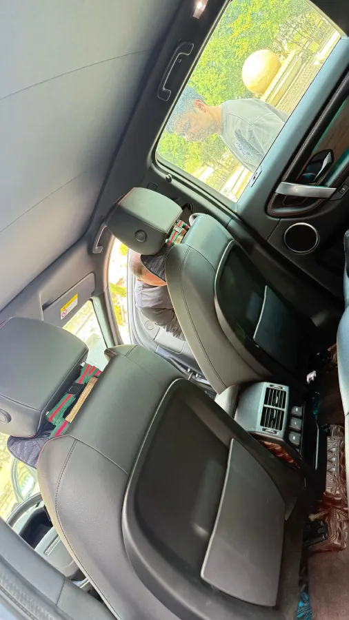 2020 Land Rover Discovery Sport 2.0T 249HP L4 9AT,autocango,china used car exporter,china ev exporter,chinese used car exporter,chinese used ev exporter