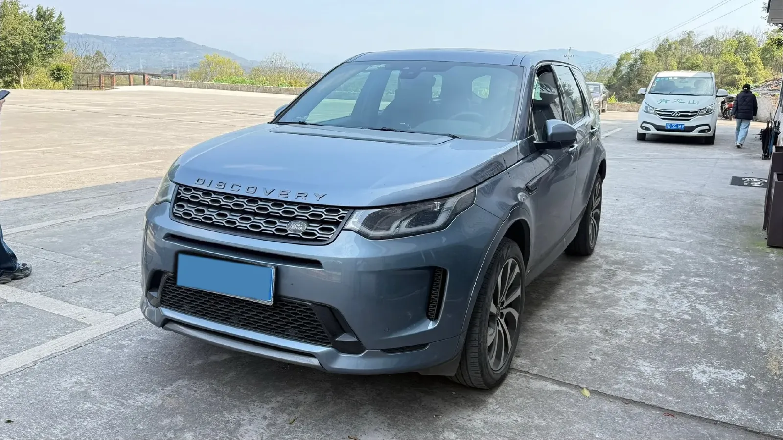 2020 Land Rover Discovery Sport 2.0T 249HP L4 9AT,autocango,china used car exporter,china ev exporter,chinese used car exporter,chinese used ev exporter