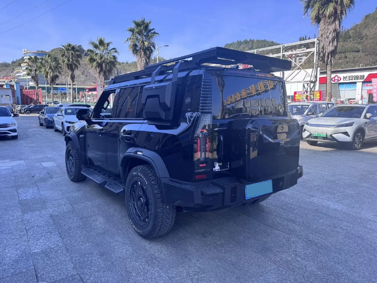 2025 Jetour Traveller 2.0T 254HP L4 7DCT,autocango,china used car exporter,china ev exporter,chinese used car exporter,chinese used ev exporter