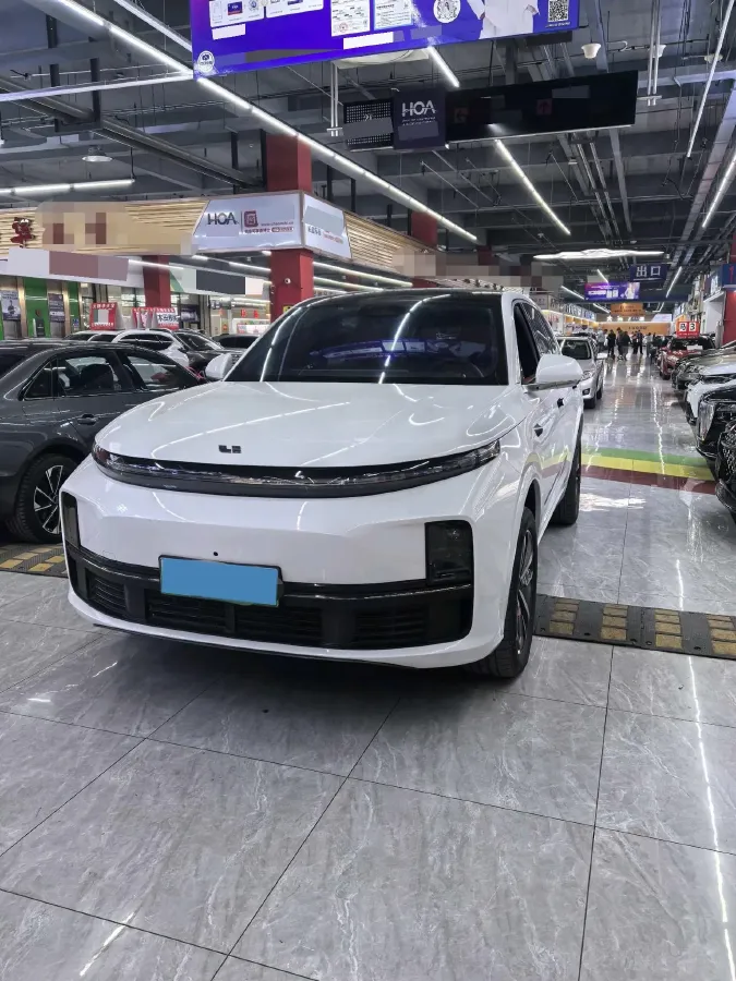 2024 Li L7 Range Extended 154HP REEV 42.8KWH,autocango,china used car exporter,china ev exporter,chinese used car exporter,chinese used ev exporter