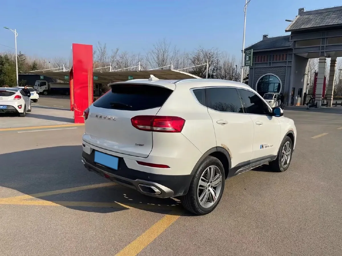 2017 Haval H6 2.0T 197HP L4 7DCT,autocango,china used car exporter,china ev exporter,chinese used car exporter,chinese used ev exporter