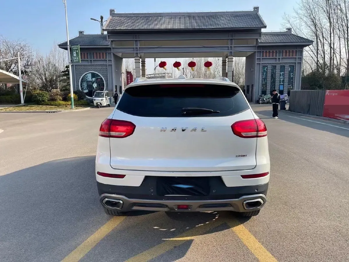 2017 Haval H6 2.0T 197HP L4 7DCT,autocango,china used car exporter,china ev exporter,chinese used car exporter,chinese used ev exporter