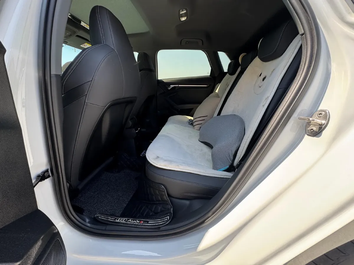 2023 Audi A3 1.4T 150HP L4 7DCT,autocango,china used car exporter,china ev exporter,chinese used car exporter,chinese used ev exporter