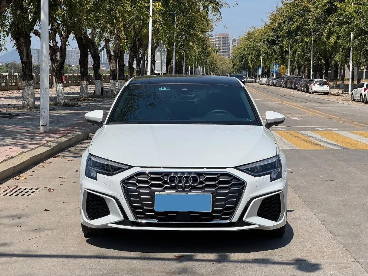 2023 Audi A3 1.4T 150HP L4 7DCT,autocango,china used car exporter,china ev exporter,chinese used car exporter,chinese used ev exporter