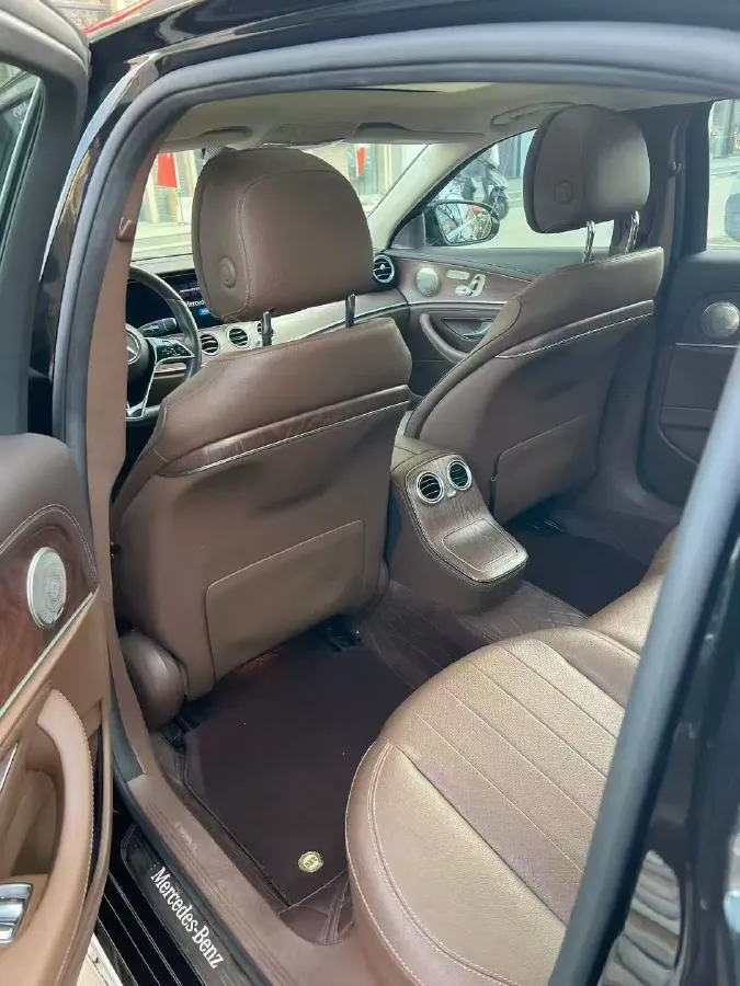 2023 Mercedes-Benz E Class 2.0T 258HP L4 9AT,autocango,china used car exporter,china ev exporter,chinese used car exporter,chinese used ev exporter