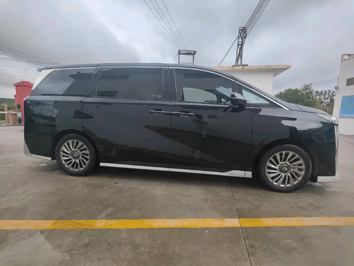 2024 GAC Trumpchi M8 2.0T 252HP L4 8AT,autocango,china used car exporter,china ev exporter,chinese used car exporter,chinese used ev exporter