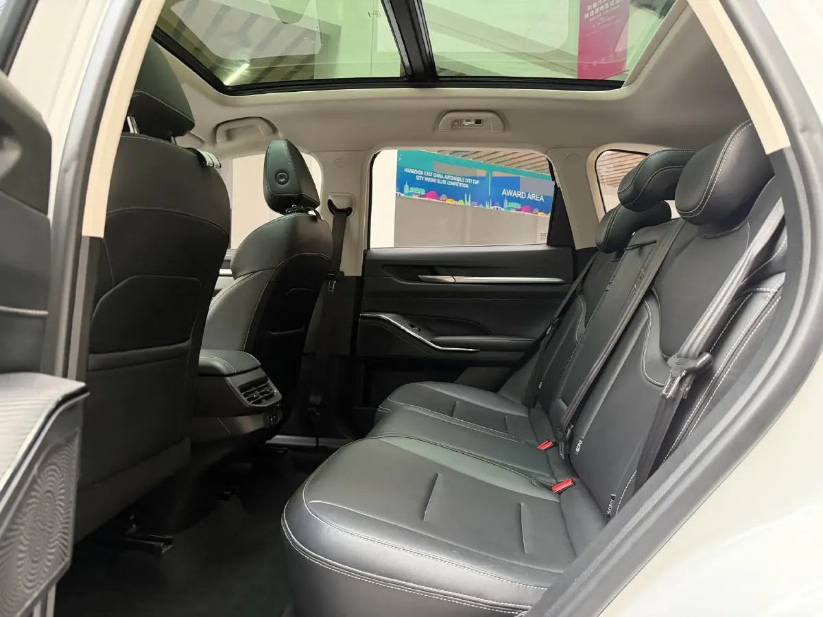 2021 Haval H6 1.5T 169HP L4 7DCT,autocango,china used car exporter,china ev exporter,chinese used car exporter,chinese used ev exporter