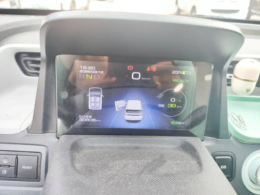 2021 WuLing HongGuang MINI EV BEV 13.9KWH,autocango,china used car exporter,china ev exporter,chinese used car exporter,chinese used ev exporter