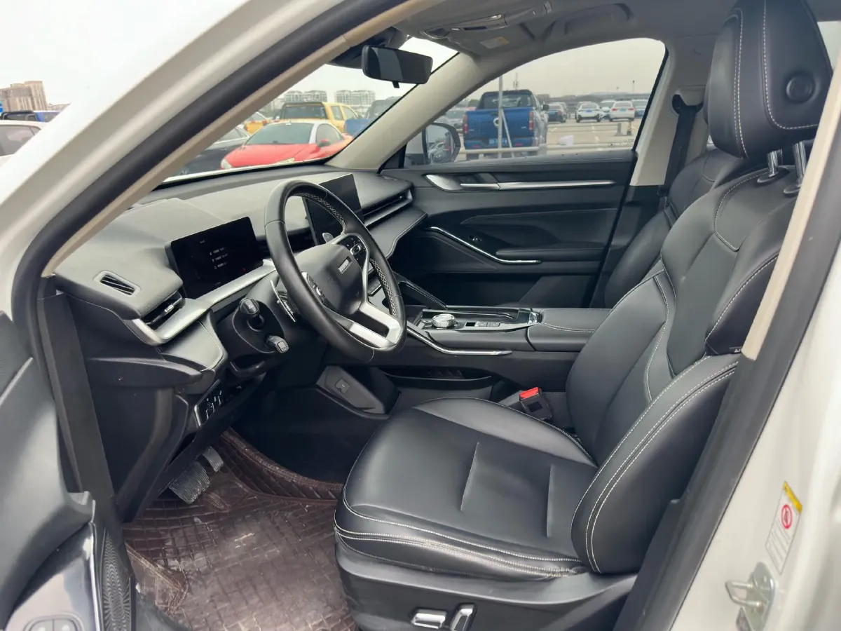 2021 Haval H6 2.0T 211HP L4 7DCT,autocango,china used car exporter,china ev exporter,chinese used car exporter,chinese used ev exporter
