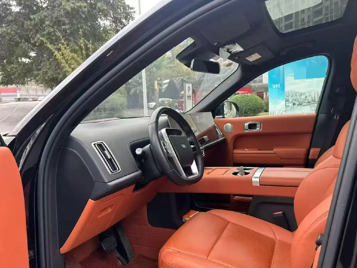 2024 Land Rover Range Rover Evoque 1.5T 200HP L3 8AT PHEV 15.5KWH,autocango,china used car exporter,china ev exporter,chinese used car exporter,chinese used ev exporter