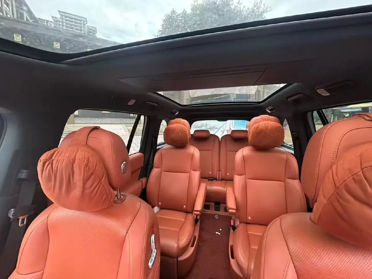 2024 Land Rover Range Rover Evoque 1.5T 200HP L3 8AT PHEV 15.5KWH,autocango,china used car exporter,china ev exporter,chinese used car exporter,chinese used ev exporter