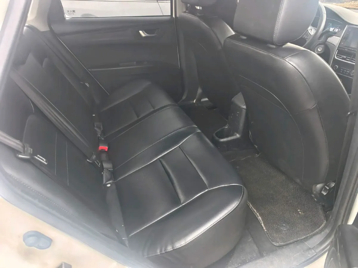 2019 Bestune B30 EV BEV 51.06KWH,autocango,china used car exporter,china ev exporter,chinese used car exporter,chinese used ev exporter