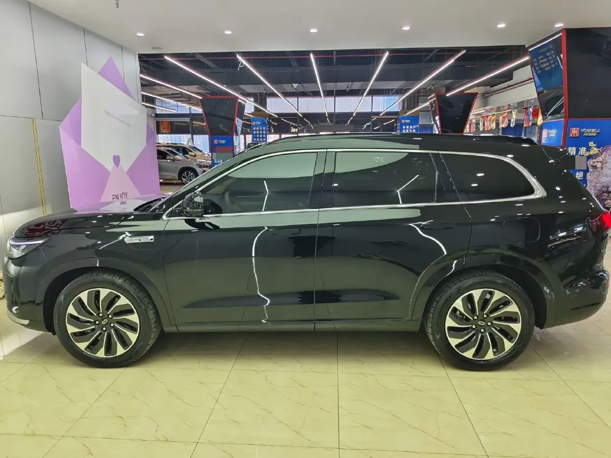 2024 AITO AITO M7 1.5T 152HP L4 REEV 40KWH,autocango,china used car exporter,china ev exporter,chinese used car exporter,chinese used ev exporter