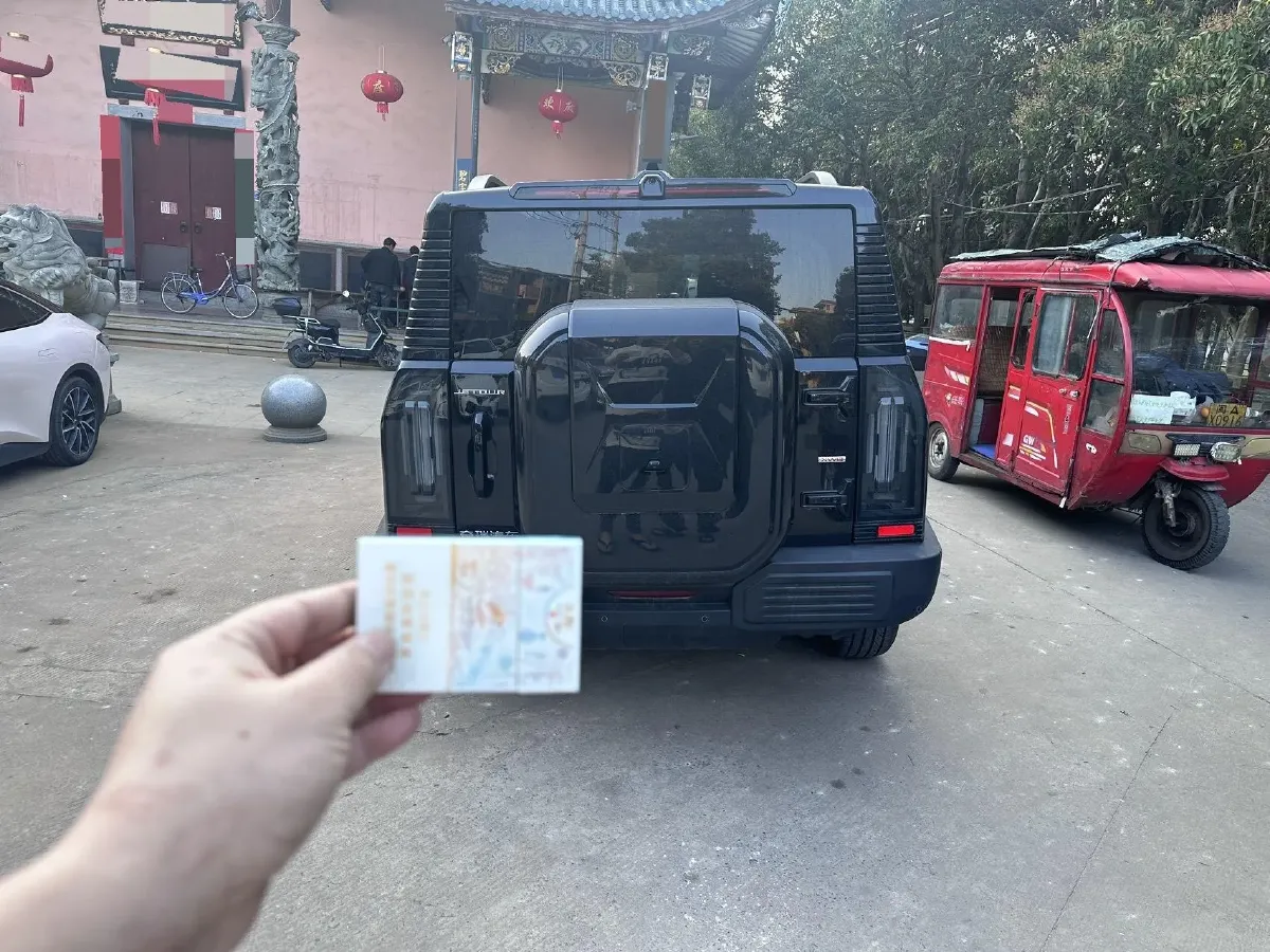 2025 Jetour Traveller 2.0T 254HP L4 8AT,autocango,china used car exporter,china ev exporter,chinese used car exporter,chinese used ev exporter