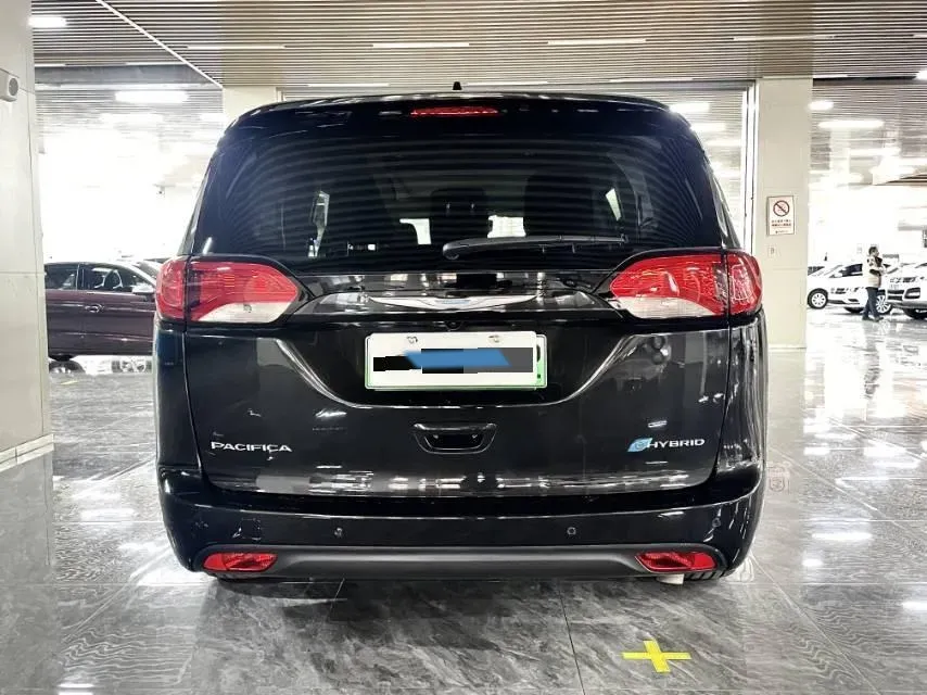 2019 Chrysler Pacifica 3.6L 245HP V6 E-CVT PHEV 16KWH,autocango,china used car exporter,china ev exporter,chinese used car exporter,chinese used ev exporter